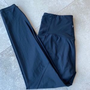 OLD NAVY: GO DRY LEGGINGS- NWOT